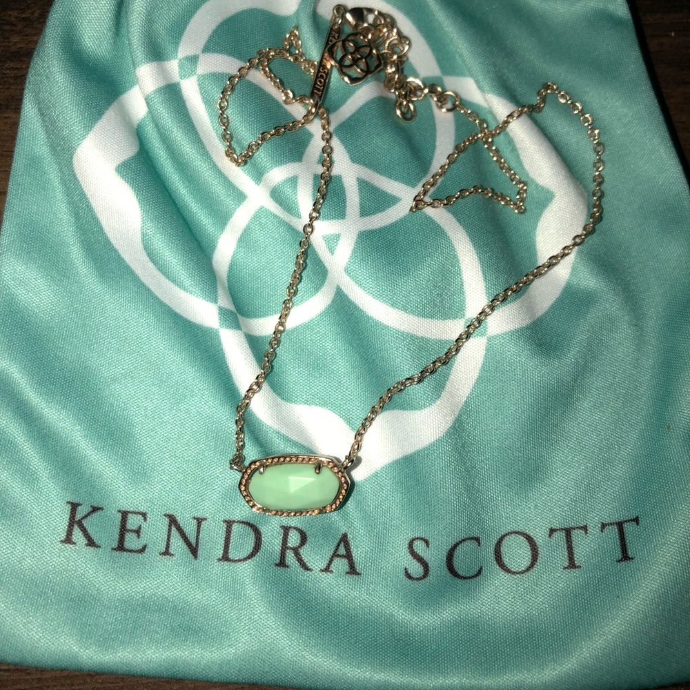 Kendra Scott Necklace
